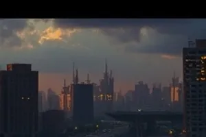 《第七码头》罢工期间空荡的集装箱堆场
